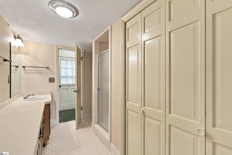 222 Pruitt Drive Greenville SC 29607
