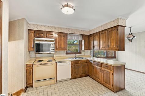 222 Pruitt Drive Greenville SC 29607