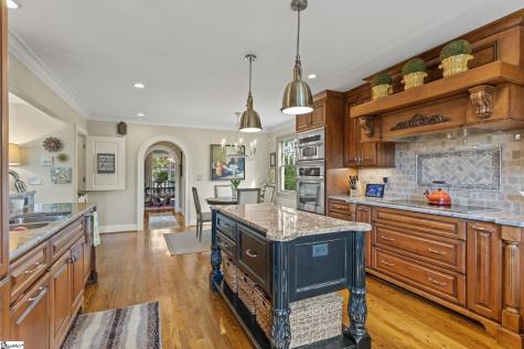 98 Woodvale Avenue Greenville SC 29605