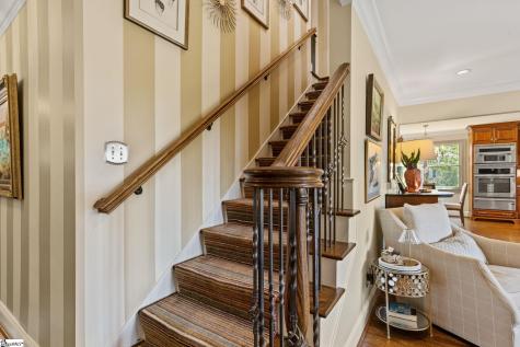 98 Woodvale Avenue Greenville SC 29605