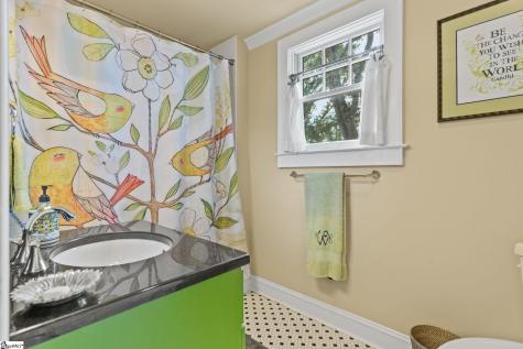 98 Woodvale Avenue Greenville SC 29605