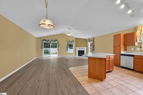 611 Hunters Lane Anderson SC 29625