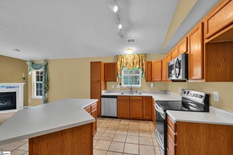 611 Hunters Lane Anderson SC 29625