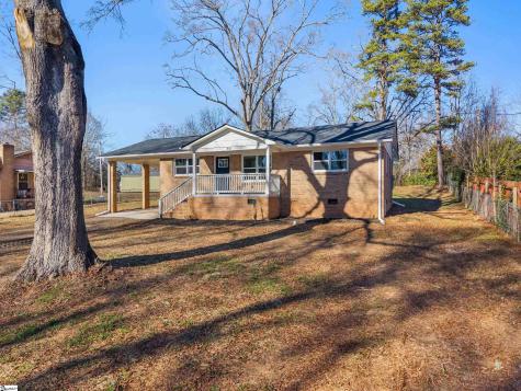 805 E Florida Street Clinton SC 29325