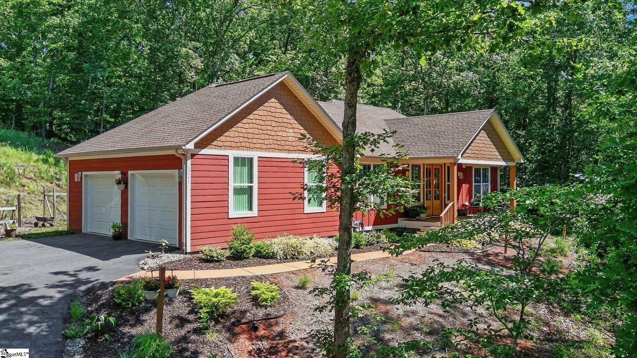 1241 Hayes Road Columbus NC 28722