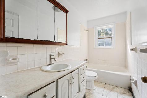 714 Evelyn Drive Seneca SC 29678