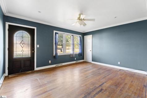 714 Evelyn Drive Seneca SC 29678