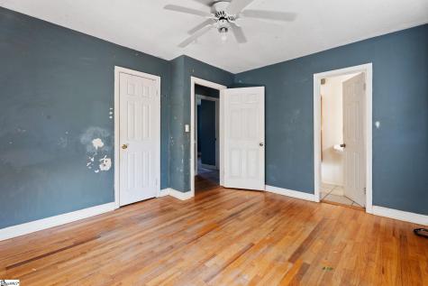 714 Evelyn Drive Seneca SC 29678