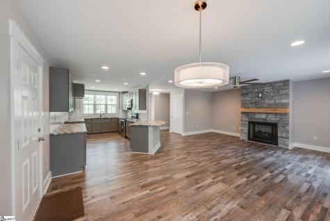 110 Equestrian Trail Easley SC 29642
