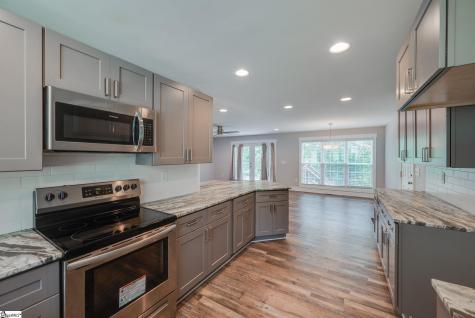 110 Equestrian Trail Easley SC 29642