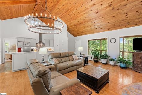 300 Whispering Falls Road Pickens SC 29671