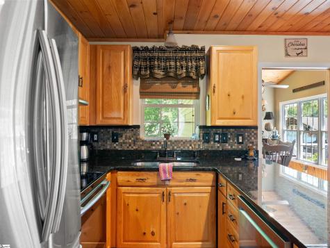 339 Jumping Branch Road Tamassee SC 29686