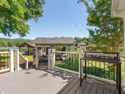339 Jumping Branch Road Tamassee SC 29686