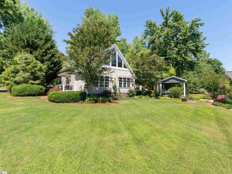 339 Jumping Branch Road Tamassee SC 29686