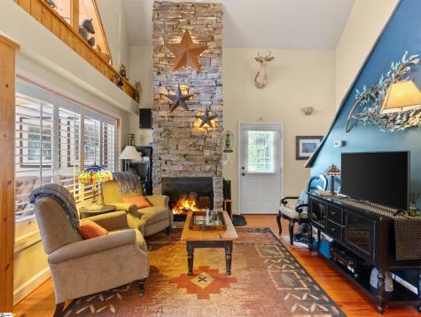 339 Jumping Branch Road Tamassee SC 29686