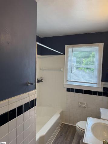 512 Darlington Avenue Greenville SC 29609