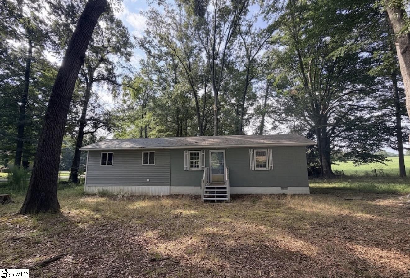 327 Zimmerman Lake Road Spartanburg SC 29306