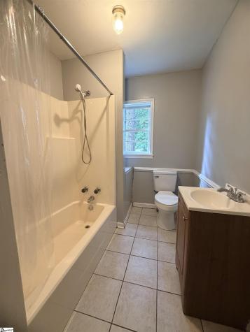 327 Zimmerman Lake Road Spartanburg SC 29306
