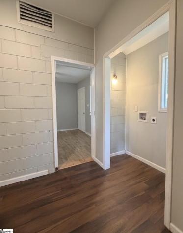 327 Zimmerman Lake Road Spartanburg SC 29306