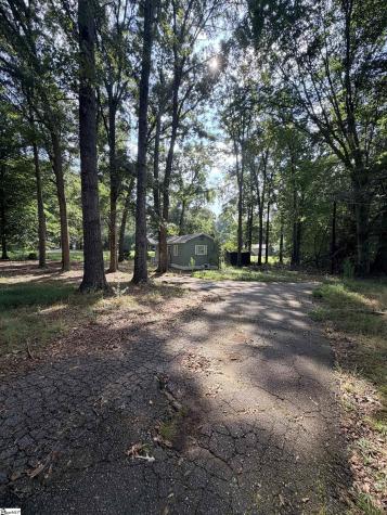 327 Zimmerman Lake Road Spartanburg SC 29306