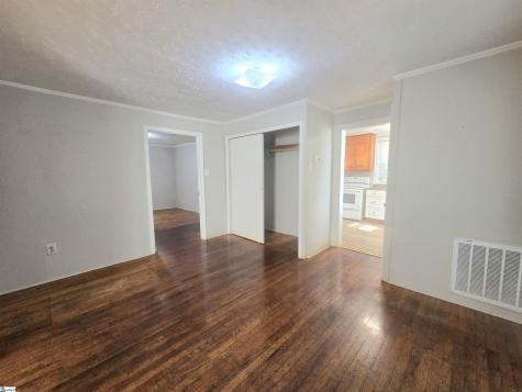 2819 Anderson Road Greenville SC 29611