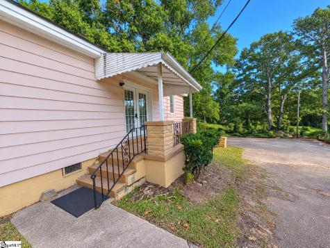 2819 Anderson Road Greenville SC 29611