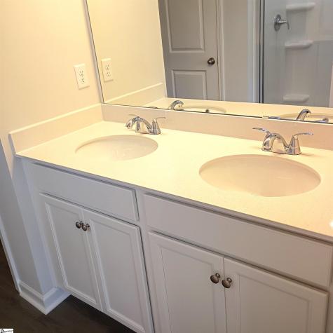 247 Pretoria Drive Woodruff SC 29388