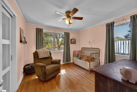 4 Hodgens Drive Greenville SC 29617