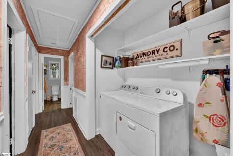 4 Hodgens Drive Greenville SC 29617