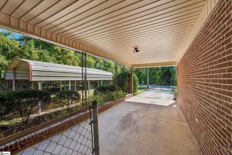 4 Hodgens Drive Greenville SC 29617