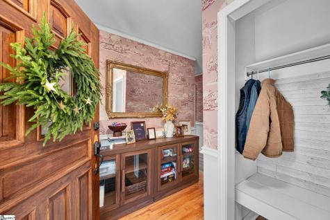 4 Hodgens Drive Greenville SC 29617