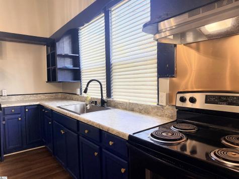 901 Goddard Avenue Seneca SC 29678