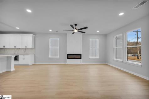 124 Lyman Avenue Duncan SC 29344