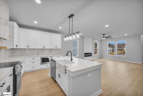 124 Lyman Avenue Duncan SC 29344