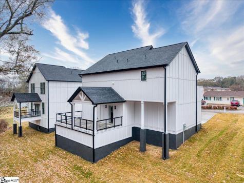 124 Lyman Avenue Duncan SC 29344