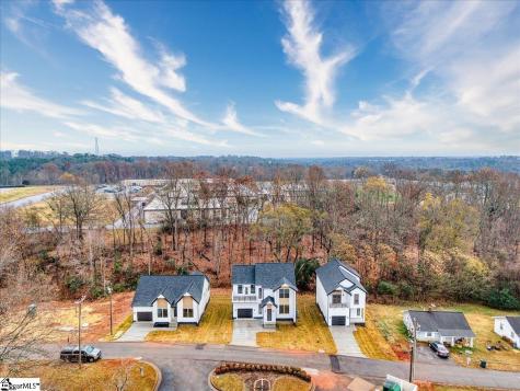 124 Lyman Avenue Duncan SC 29344