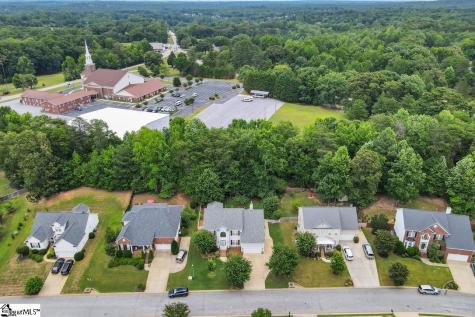 15 Meadow Rose Drive Travelers Rest SC 29690