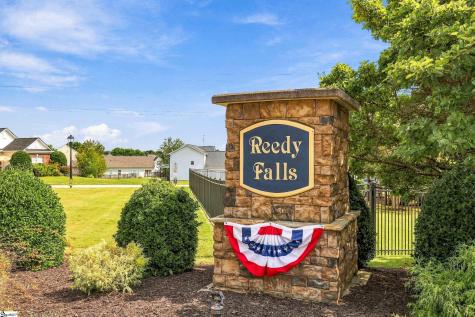 9 Hollow Tree Way Greenville SC 29605