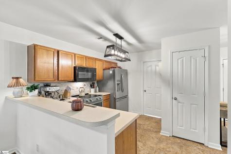 9 Hollow Tree Way Greenville SC 29605