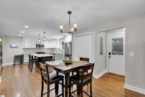 204 Lowndes Avenue Greenville SC 29607