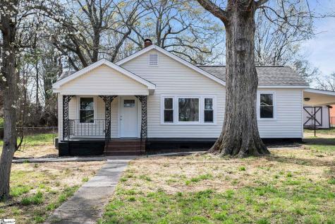 215 W Roosevelt Drive Anderson SC 29626