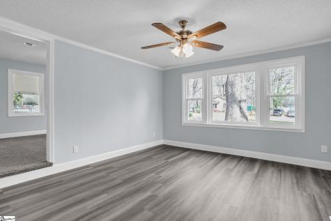 215 W Roosevelt Drive Anderson SC 29626