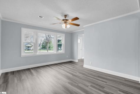 215 W Roosevelt Drive Anderson SC 29626
