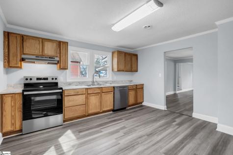 215 W Roosevelt Drive Anderson SC 29626