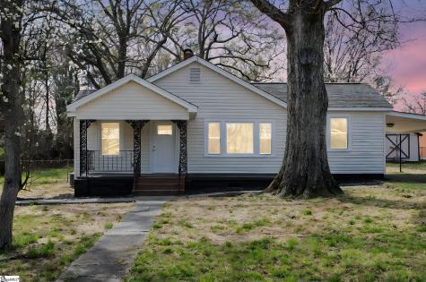 215 W Roosevelt Drive Anderson SC 29626