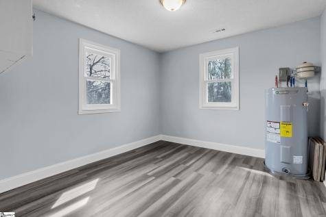 215 W Roosevelt Drive Anderson SC 29626