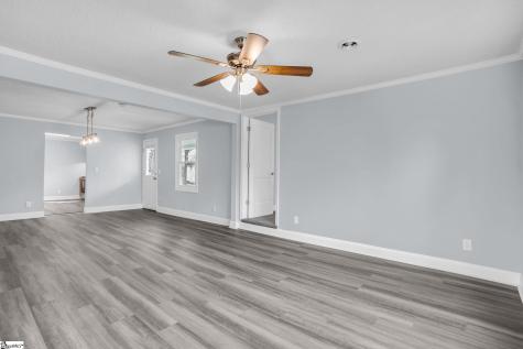 215 W Roosevelt Drive Anderson SC 29626