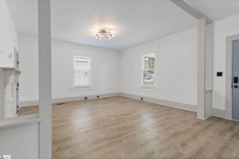5 Conyers Street Greenville SC 29609