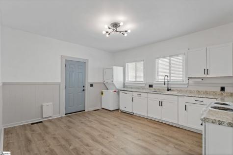 5 Conyers Street Greenville SC 29609