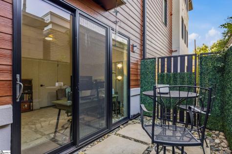 4 Calhoun Hill Way Greenville SC 29601